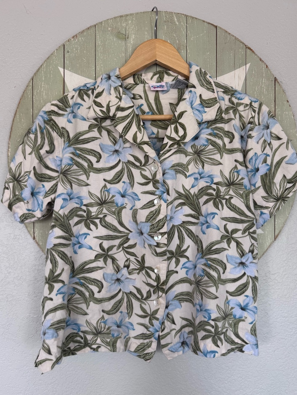 op sport tropical button up blouse small